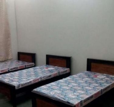 Luxury Girls Hostel in Lahore